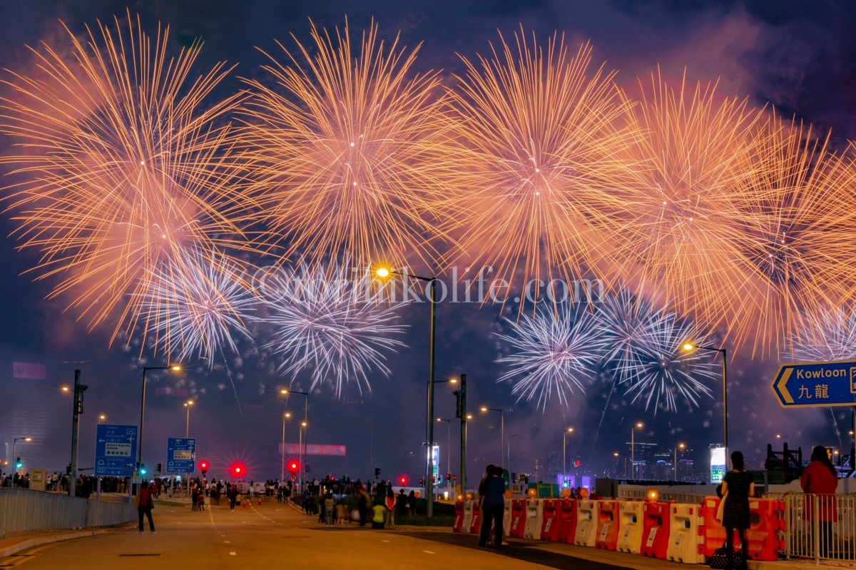 CANON EF24-70mm F2.8L II USMレンズで撮影した香港の春節を祝う花火